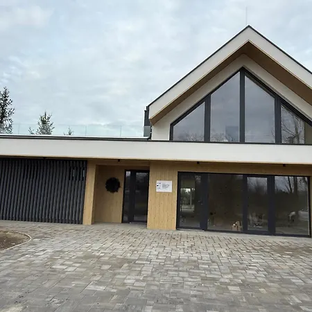 Kálló Villa